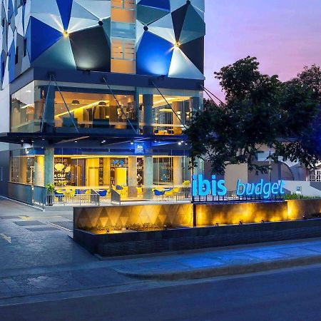Ibis Budget Cirebon Buitenkant foto