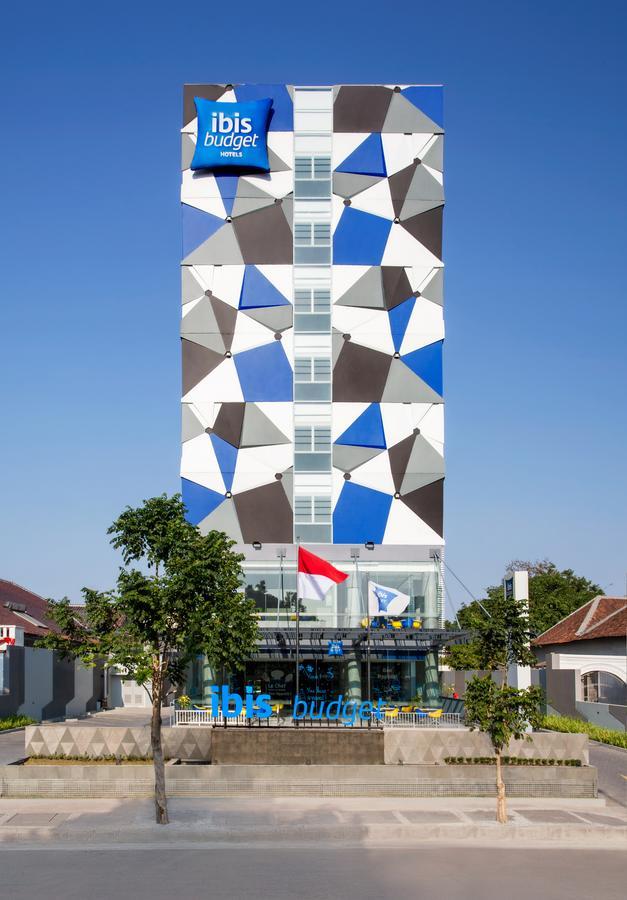 Ibis Budget Cirebon Buitenkant foto