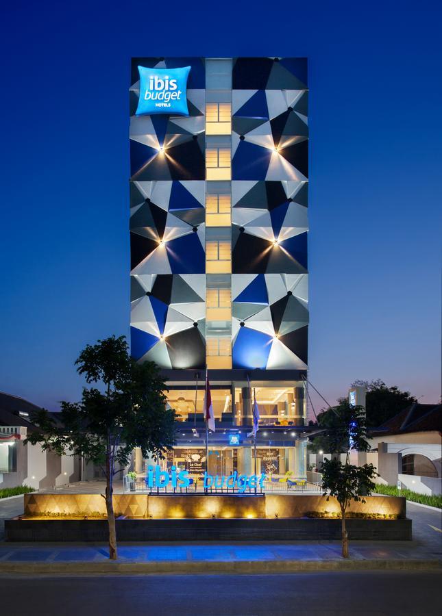 Ibis Budget Cirebon Buitenkant foto