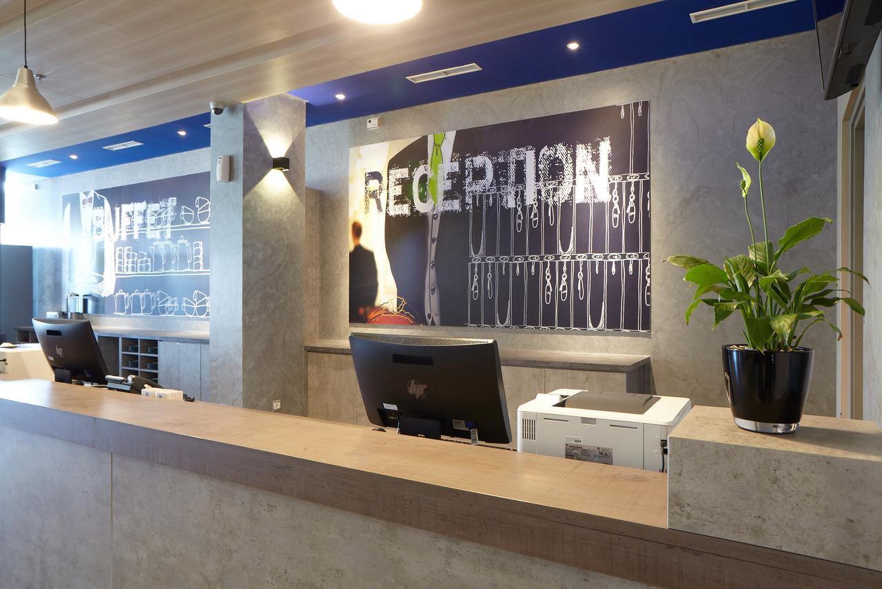 Ibis Budget Cirebon Buitenkant foto